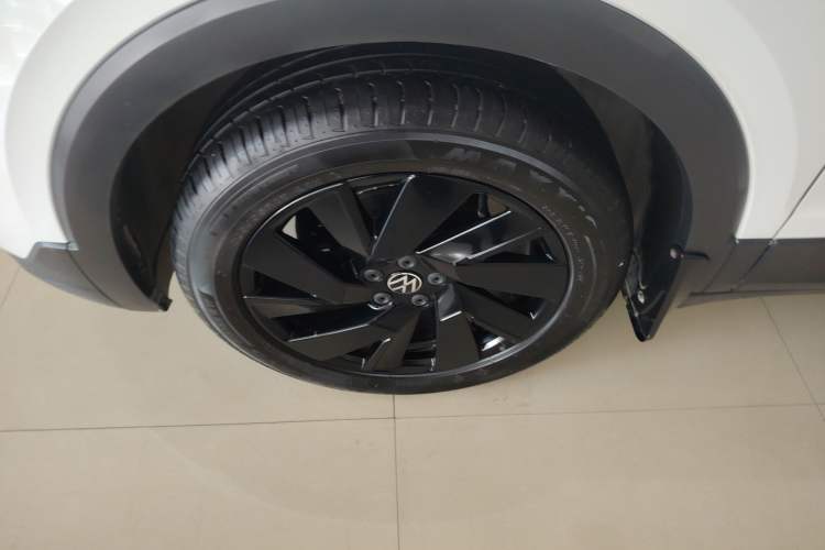 Used Volkswagen Tharu 2026 Model Xinrui 1.5L Ruiyi Edition Exterior 4