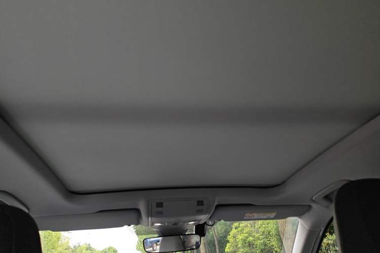 Used Volkswagen Tharu 2026 Model Xinrui 1.5L Ruiyi Edition Headliner