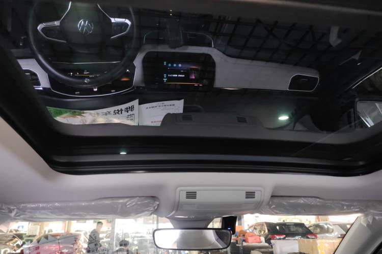 Used Volkswagen Tharu 2026 Model Xinrui 300TSI Ruiyi Edition Headliner