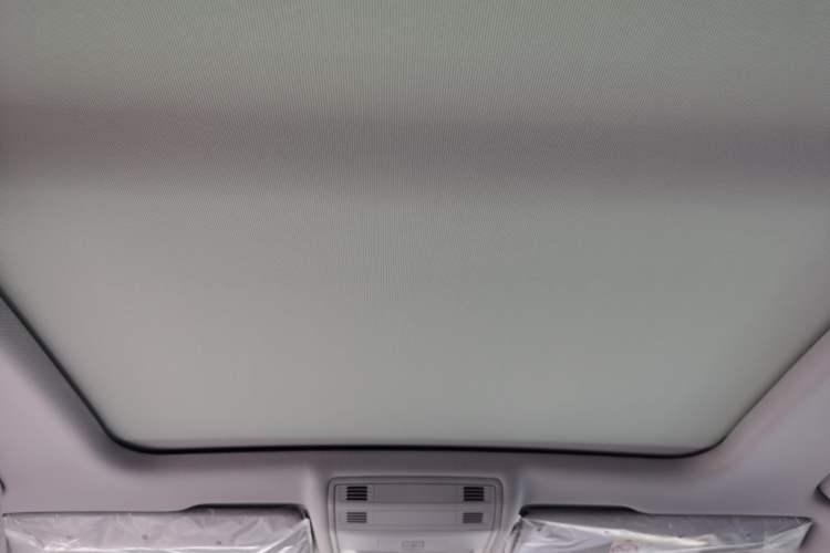 Used Volkswagen Tharu 2026 Model Xinrui 1.5L Ruiyi Edition Headliner