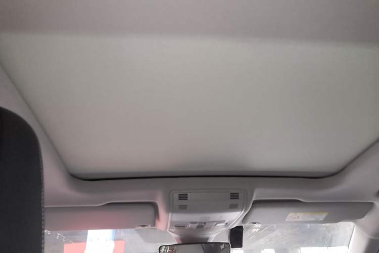 Used Volkswagen Tharu 2026 Model Xinrui 1.5L Ruiyi Edition Headliner
