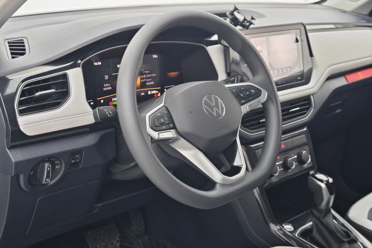 Used Volkswagen Tharu 2026 Model Xinrui 1.5L Ruiyi Edition Interior 4