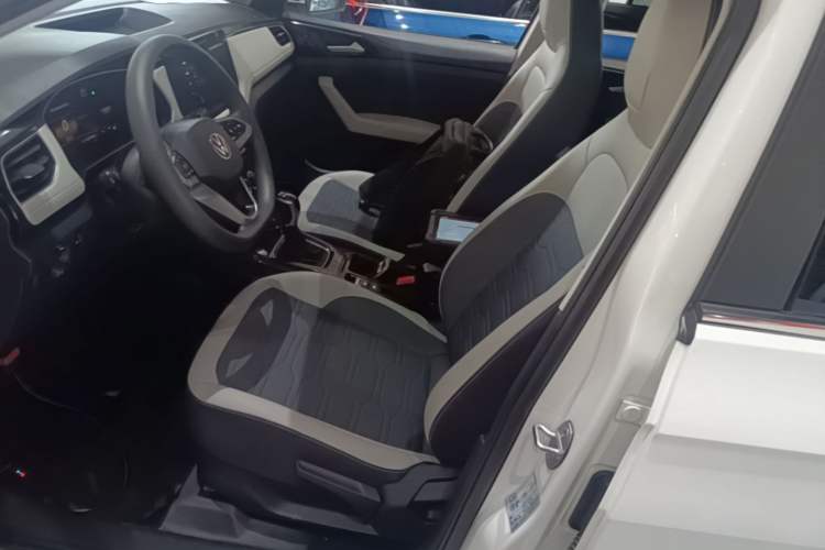 Used Volkswagen Tharu 2026 Model Xinrui 1.5L Ruiyi Edition Left Front Seat