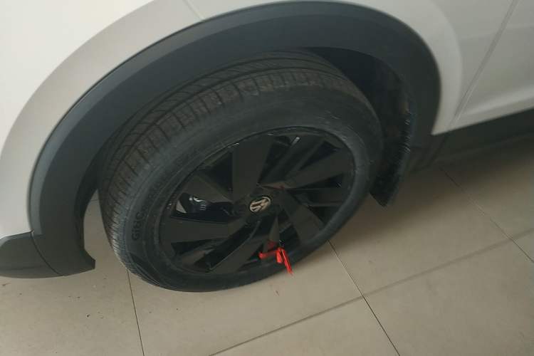 Used Volkswagen Tharu 2026 Model Xinrui 1.5L Ruiyi Edition Left Front Wheel Hub
