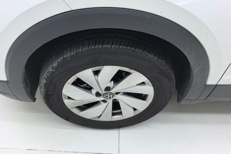 Used Volkswagen Tharu 2026 Model Xinrui 1.5L Rujin Edition Left Front Wheel Hub