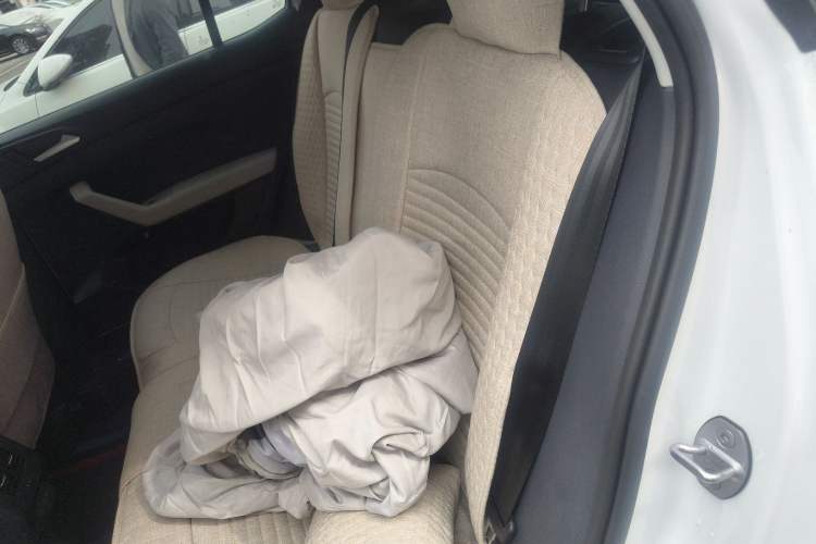 Used Volkswagen Tharu 2026 Model Xinrui 300TSI Ruiyi Edition Left Rear Seat