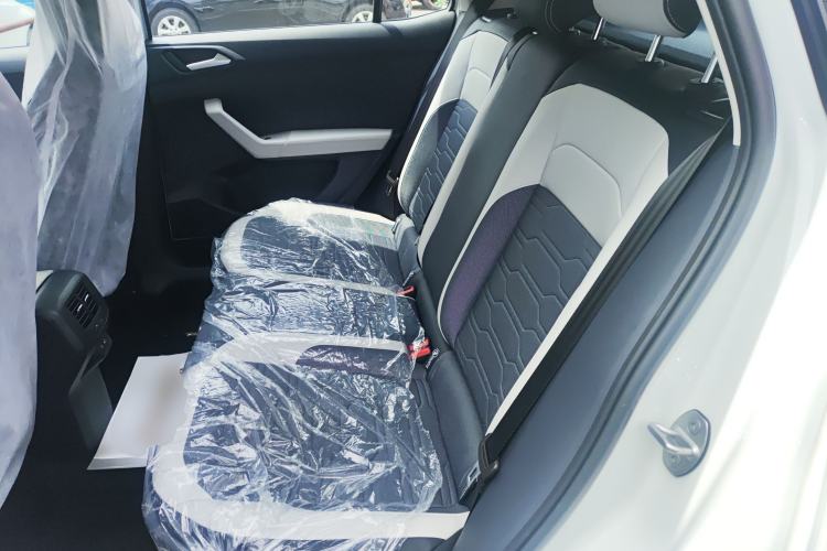 Used Volkswagen Tharu 2026 Model Xinrui 300TSI Ruiyi Edition Left Rear Seat