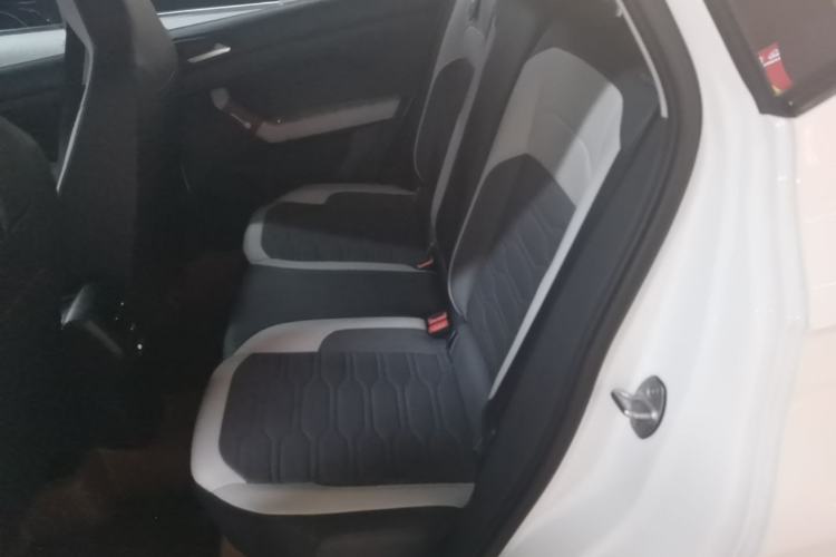 Used Volkswagen Tharu 2026 Model Xinrui 300TSI Ruiyi Edition Left Rear Seat