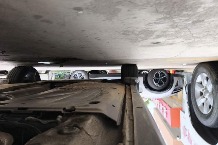 Used Volkswagen Tharu 2026 Model Xinrui 300TSI Ruiyi Edition Left Side Sill