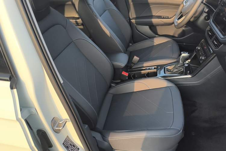 Used Volkswagen Tharu 2026 Model Xinrui 300TSI Ruixiang Edition Right Front Seat