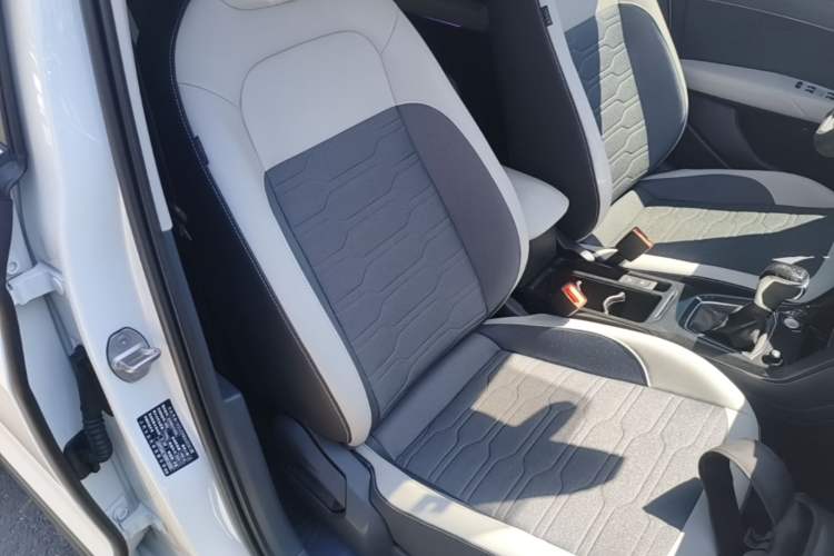 Used Volkswagen Tharu 2026 Model Xinrui 1.5L Ruiyi Edition Right Front Seat