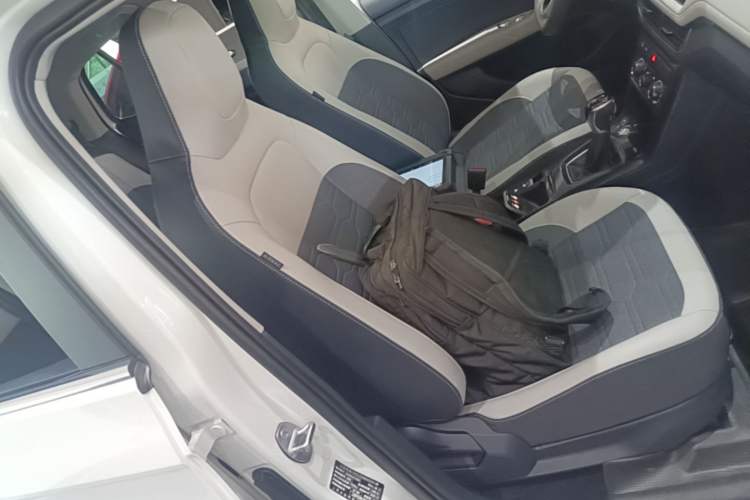 Used Volkswagen Tharu 2026 Model Xinrui 1.5L Ruiyi Edition Right Front Seat