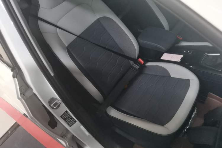 Used Volkswagen Tharu 2026 Model Xinrui 300TSI Ruiyi Edition Right Front Seat