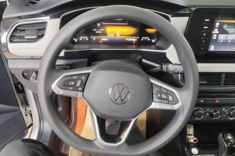 Used Volkswagen Tharu 2026 Model Xinrui 1.5L Ruiyi Edition Steering Wheel