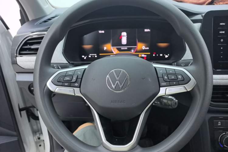 Used Volkswagen Tharu 2026 Model Xinrui 1.5L Rujin Edition Steering Wheel