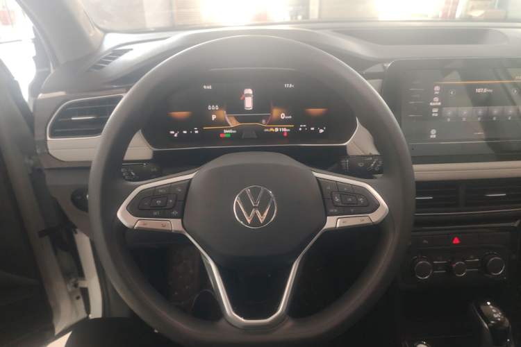 Used Volkswagen Tharu 2026 Model Xinrui 1.5L Ruiyi Edition Steering Wheel