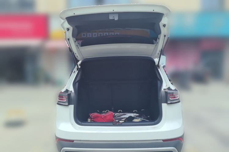 Used Volkswagen Tharu 2026 Model Xinrui 1.5L Rujin Edition Trunk