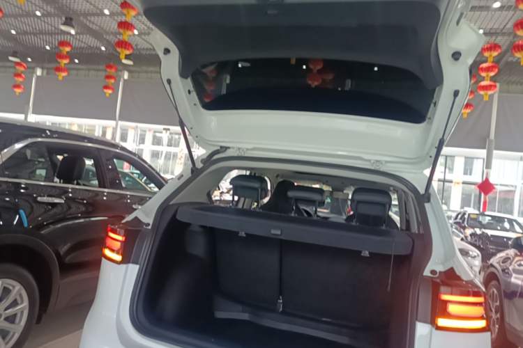 Used Volkswagen Tharu 2026 Model Xinrui 1.5L Ruiyi Edition Trunk