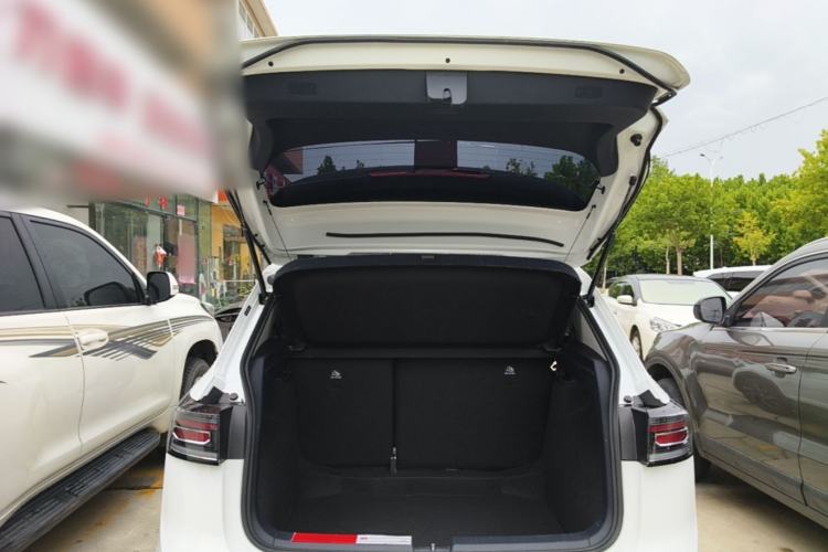 Used Volkswagen Tharu 2026 Model Xinrui 300TSI Ruiyi Edition Trunk