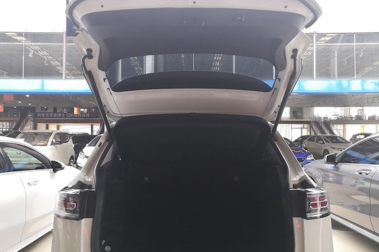 Used Volkswagen Tharu 2026 Model Xinrui 1.5L Ruiyi Edition Trunk