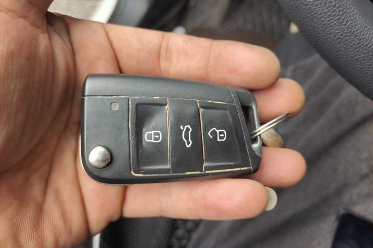 Used Volkswagen Tharu 2026 Model Xinrui 1.5L Rujin Edition Vehicle Key