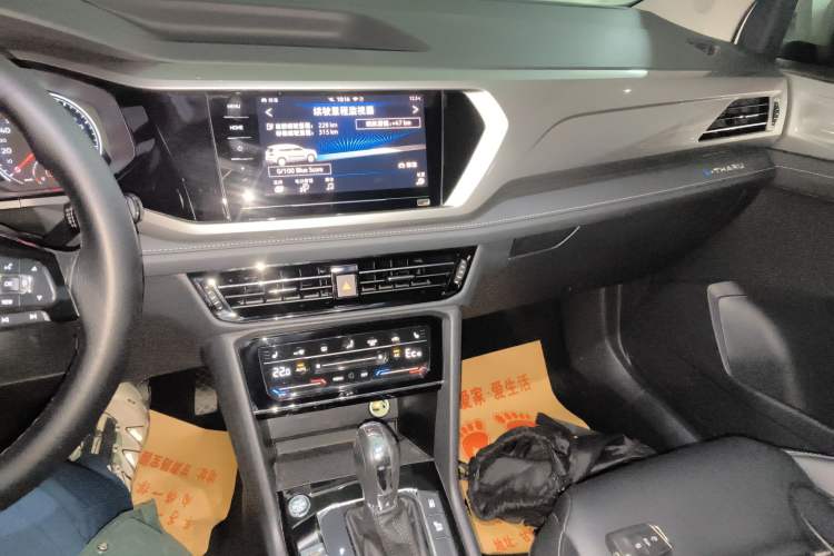 Used Volkswagen Tharu New Energy 2021 Panoramic Deluxe Edition Audio And AC Panel