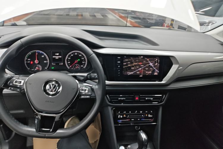 Used Volkswagen Tharu New Energy 2021 Panoramic Deluxe Edition Center Console