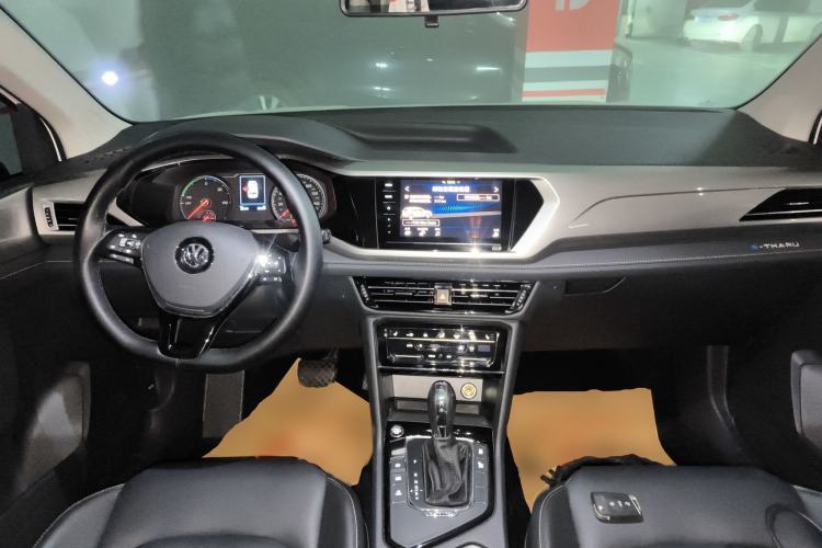 Used Volkswagen Tharu New Energy 2021 Panoramic Deluxe Edition Center Console