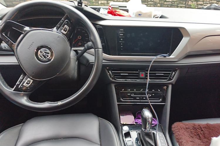 Used Volkswagen Tharu New Energy 2021 Panoramic Deluxe Edition Center Console