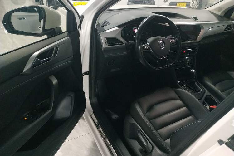 Used Volkswagen Tharu New Energy 2021 Panoramic Deluxe Edition Driver Seat