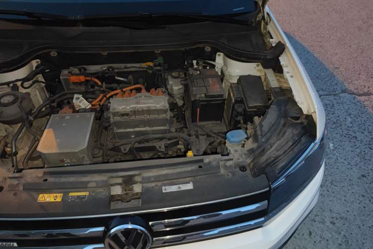 Used Volkswagen Tharu New Energy 2021 Panoramic Deluxe Edition Engine Bay Left