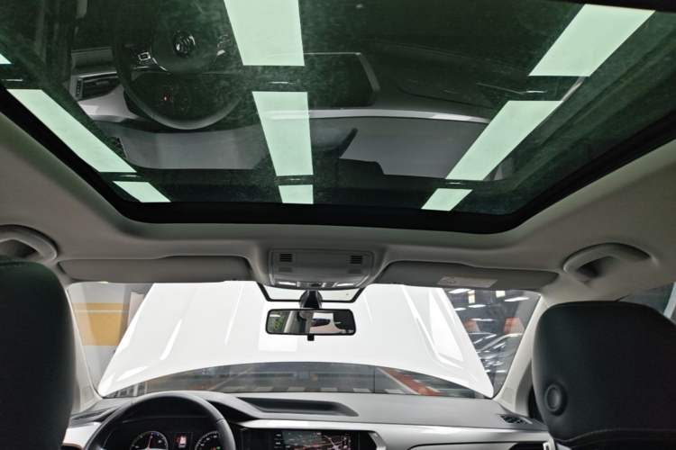 Used Volkswagen Tharu New Energy 2021 Panoramic Deluxe Edition Headliner