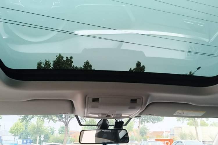 Used Volkswagen Tharu New Energy 2021 Panoramic Deluxe Edition Headliner