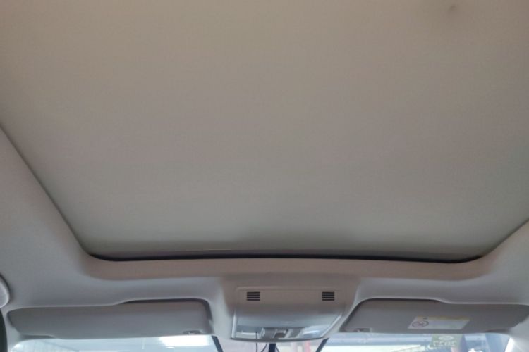 Used Volkswagen Tharu New Energy 2021 Panoramic Deluxe Edition Headliner