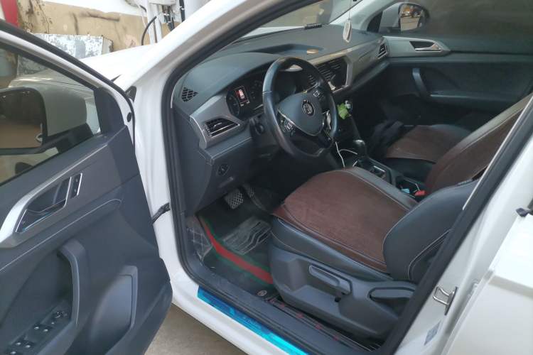Used Volkswagen Tharu New Energy 2021 Panoramic Deluxe Edition Interior 3