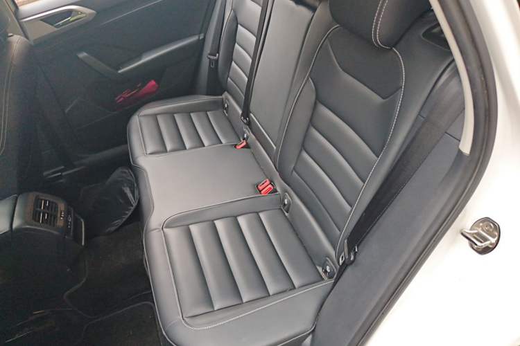 Used Volkswagen Tharu New Energy 2021 Panoramic Deluxe Edition Left Rear Seat