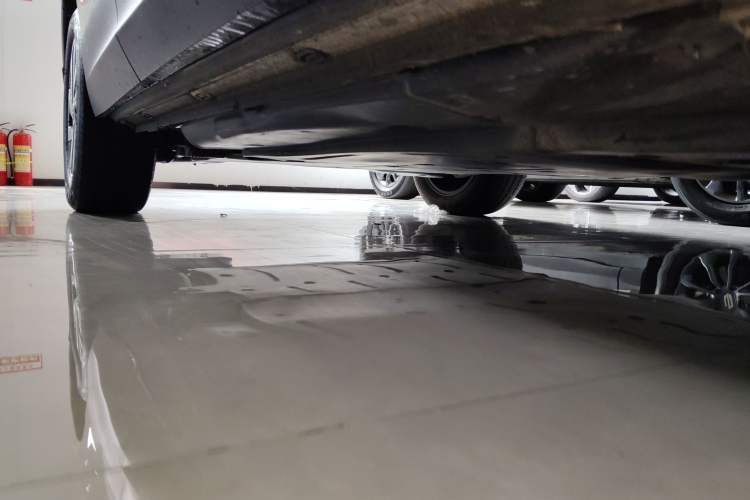 Used Volkswagen Tharu New Energy 2021 Panoramic Deluxe Edition Right Side Sill