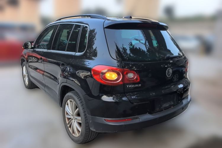 Used Volkswagen Tiguan 2009 2.0 TSI Luxury Edition Rear Left 45 Deg