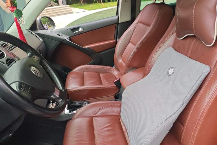 Used Volkswagen Tiguan 2009 2.0 TSI Luxury Edition Left Front Seat