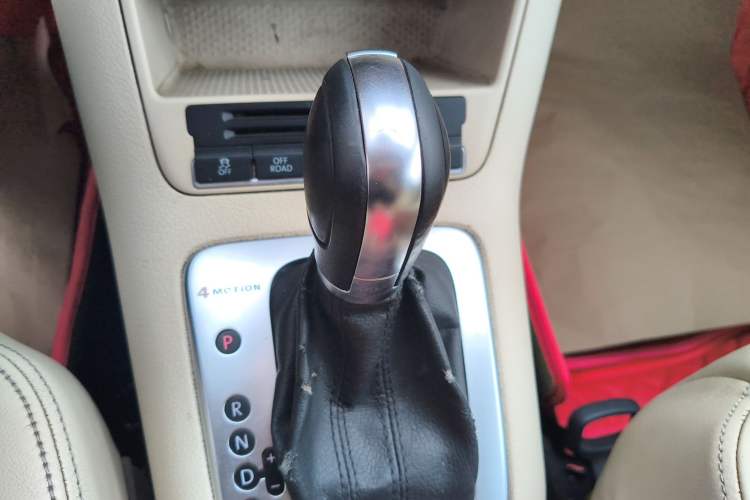 Used Volkswagen Tiguan 2009 2.0 TSI Luxury Edition Gear Lever
