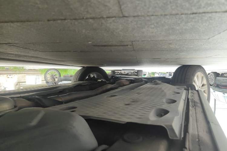 Used Volkswagen Tiguan 2009 2.0 TSI Comfort Edition Chassis Rear Left
