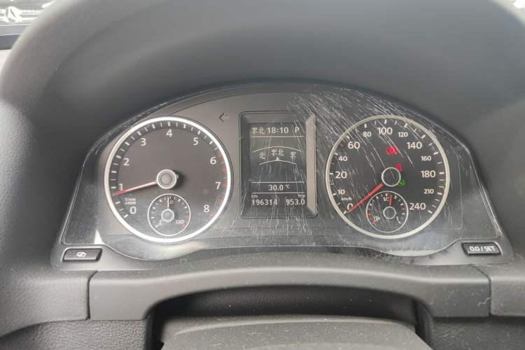 Used Volkswagen Tiguan 2009 2.0 TSI Comfort Edition Instrument Cluster