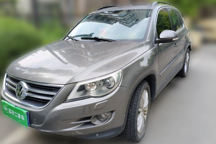 Used Volkswagen Tiguan 2009 2.0 TSI Luxury Edition Guazi used car, China used car export, Used car for sale, Used  cars, Cheapest cars for sale