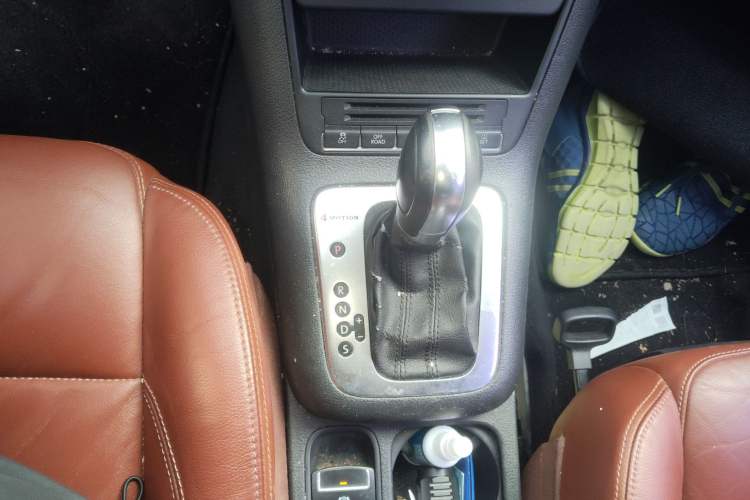 Used Volkswagen Tiguan 2009 2.0 TSI Luxury Edition Gear Lever