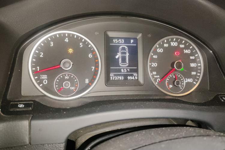 Used Volkswagen Tiguan 2009 2.0 TSI Comfort Edition Instrument Cluster