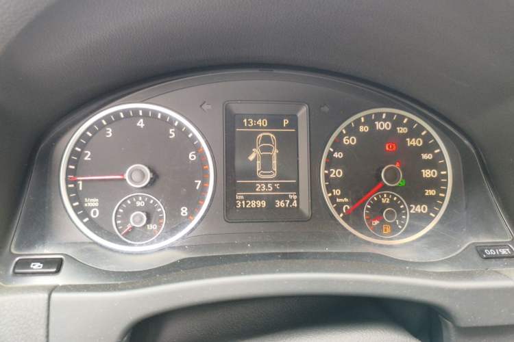 Used Volkswagen Tiguan 2009 2.0 TSI Luxury Edition Instrument Cluster