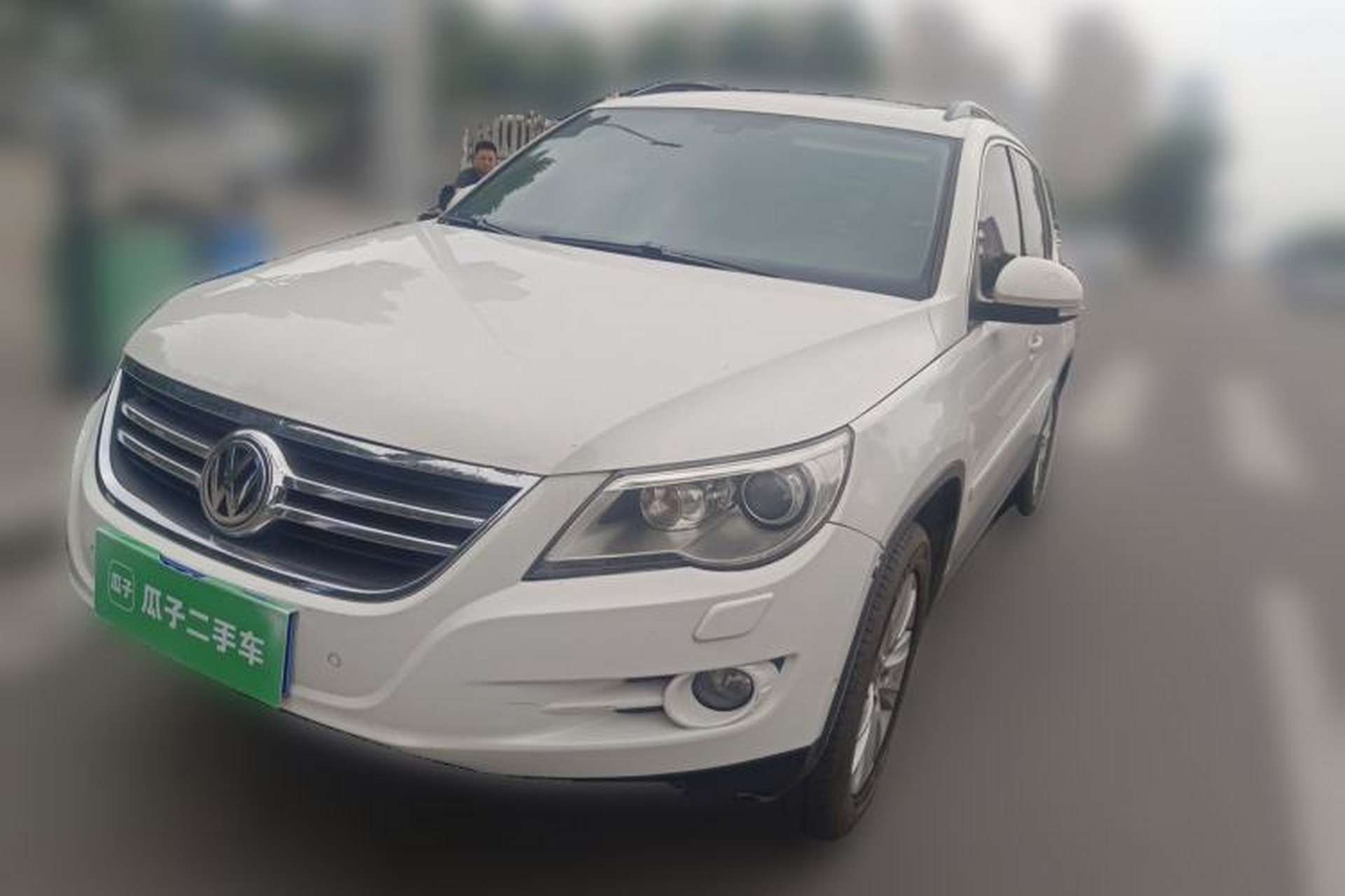 Used Volkswagen Tiguan 2009 2.0 TSI Luxury Edition Front Left 45 Deg