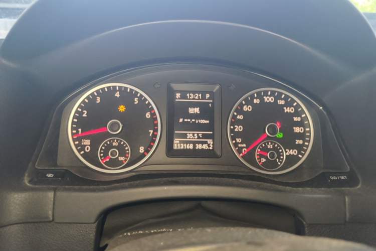 Used Volkswagen Tiguan 2009 2.0 TSI Comfort Edition Instrument Cluster