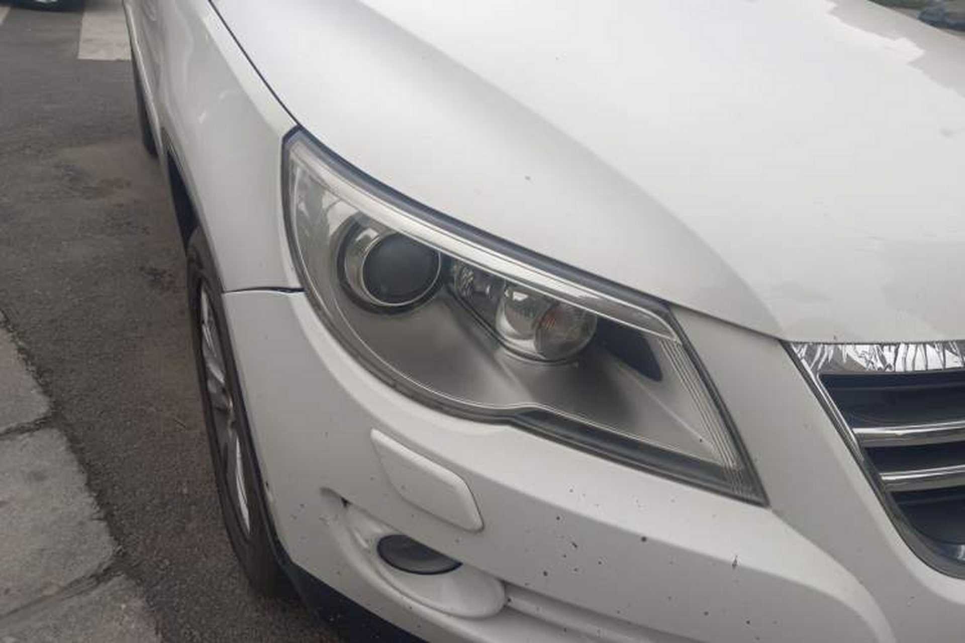 Used Volkswagen Tiguan 2009 2.0 TSI Luxury Edition Right Front Headlight
