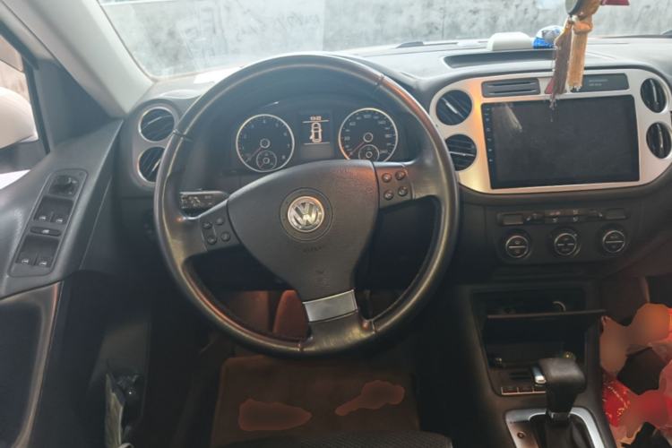 Used Volkswagen Tiguan 2009 2.0 TSI Comfort Edition Steering Wheel